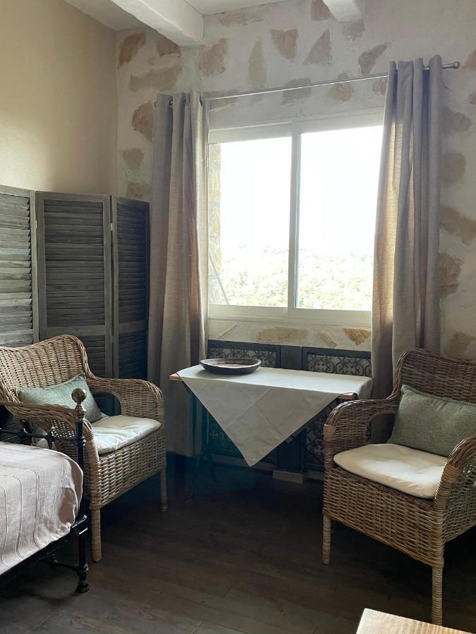 Au Pied Des Baous Bed & Breakfast Vence Ngoại thất bức ảnh